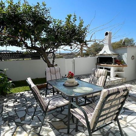 Corinth Sunny Beach House מראה חיצוני תמונה