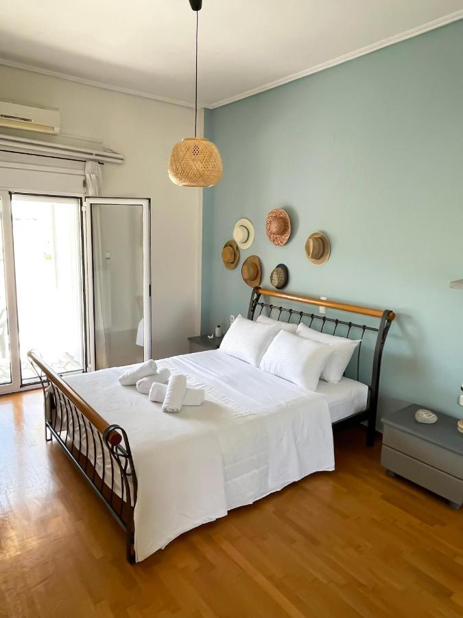Corinth Sunny Beach House מראה חיצוני תמונה