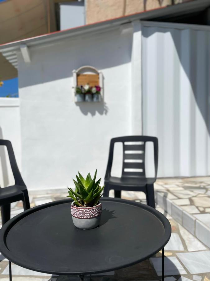 Corinth Sunny Beach House מראה חיצוני תמונה