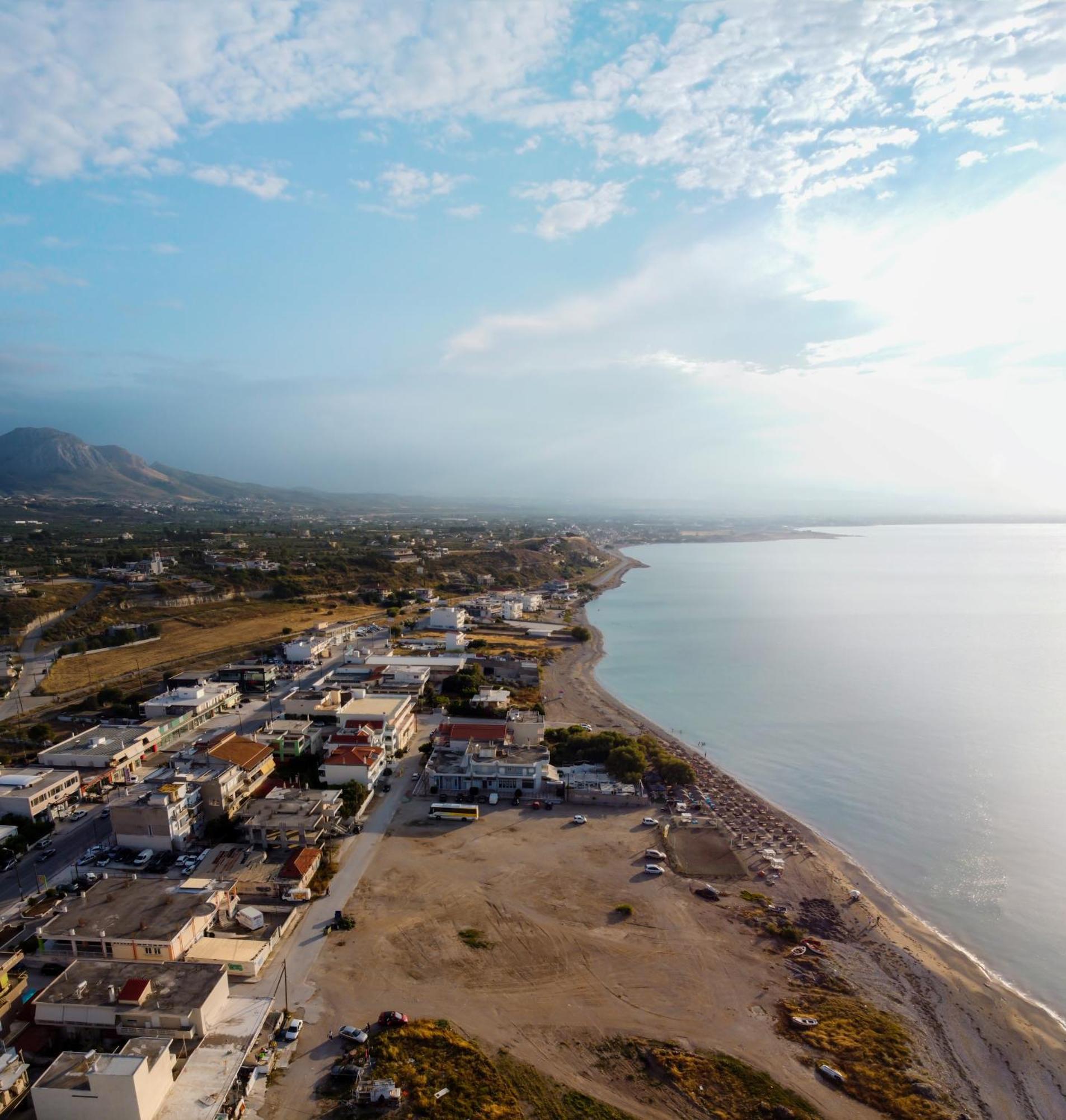 Corinth Sunny Beach House מראה חיצוני תמונה